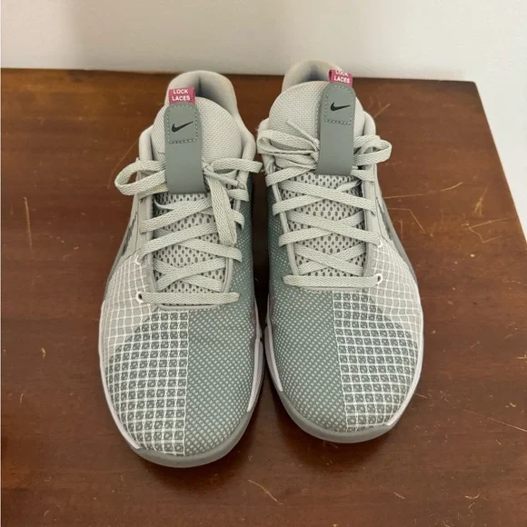 Nike Metcon 8 - Picture 3 of 8